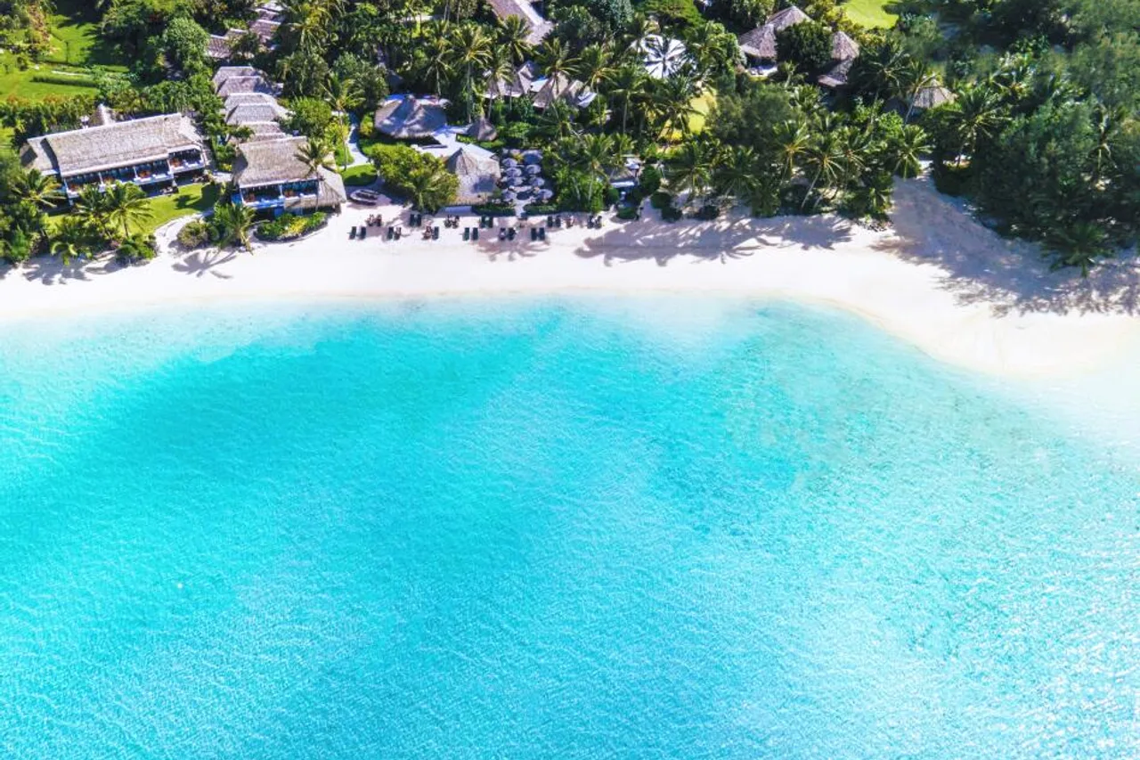 Pacific Resort Rarotonga — rooms and atmosphere