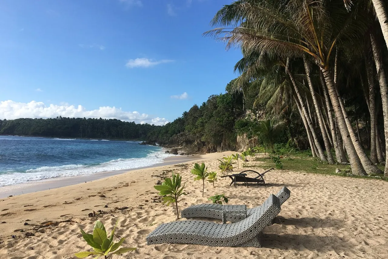 Pacifico Beach Resort — rooms and atmosphere