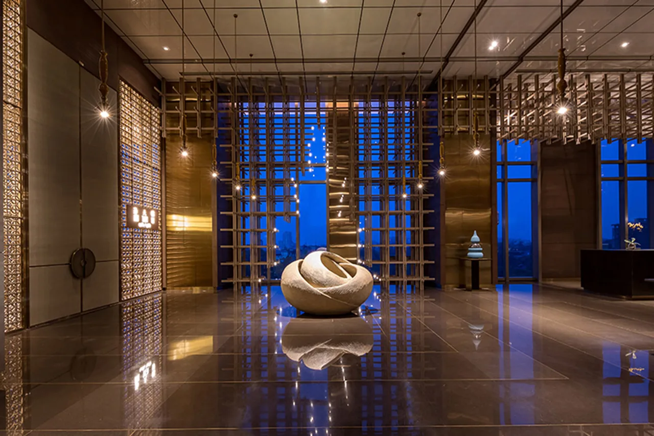 Pan Pacific Yangon — rooms and atmosphere