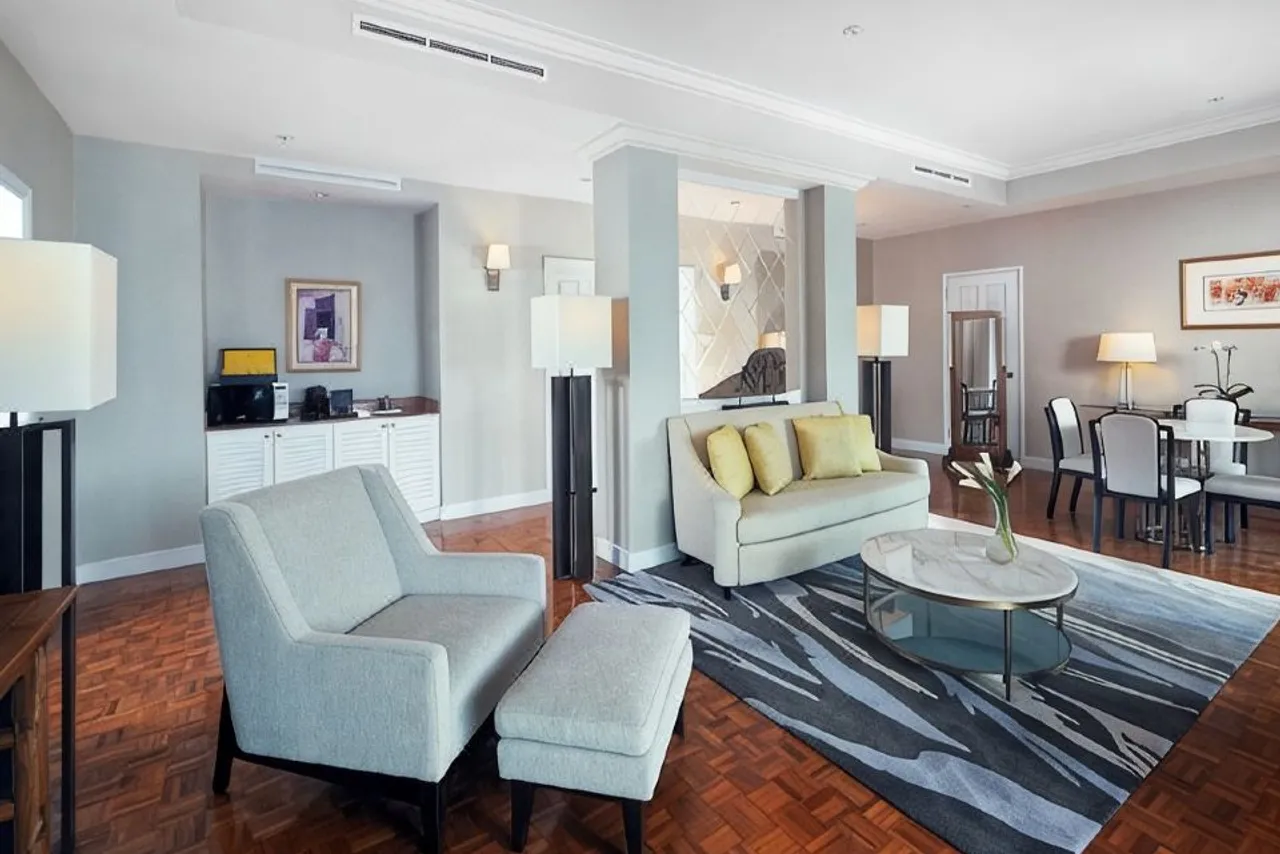 Paradox Singapore Merchant Court at Clarke Quay — rooms and atmosphere