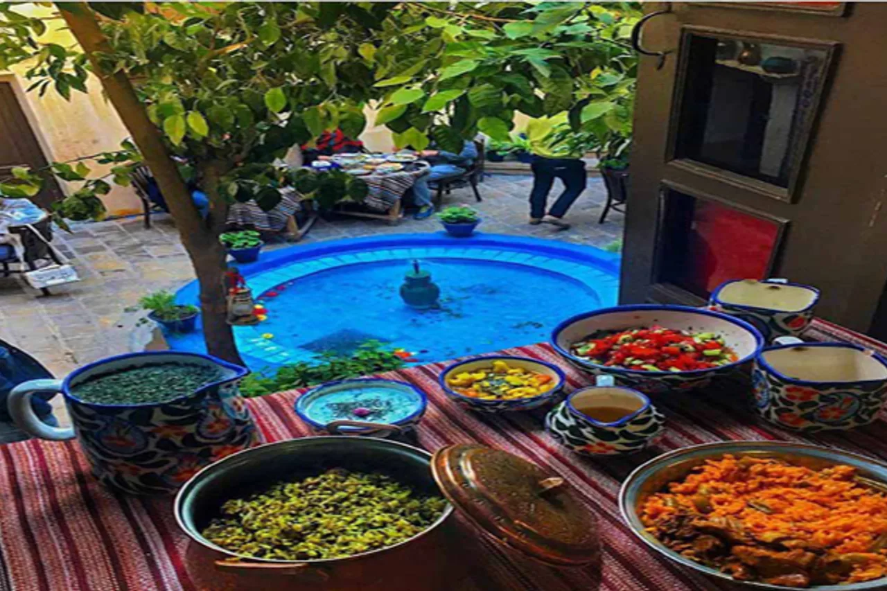 Parhami Traditional House — ภาพห้องพักและบรรยากาศ