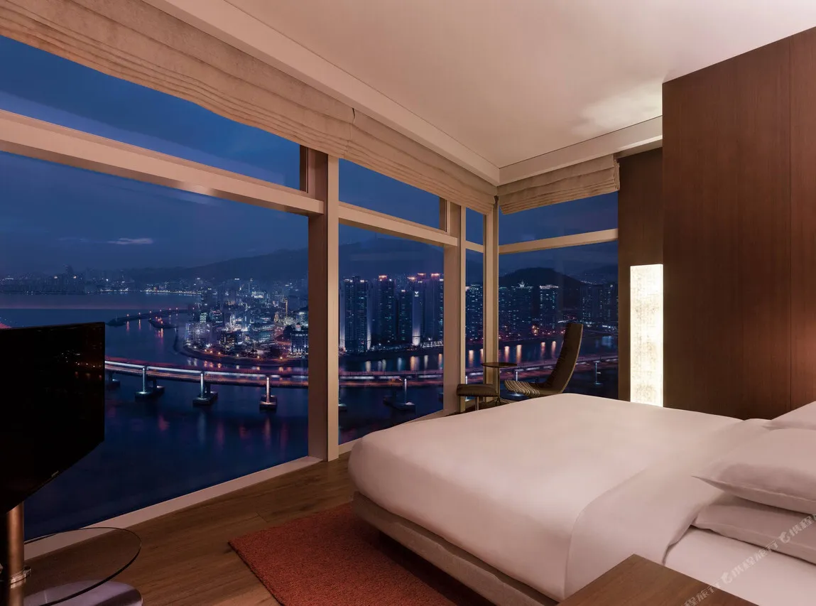 Park Hyatt Busan — rooms and atmosphere