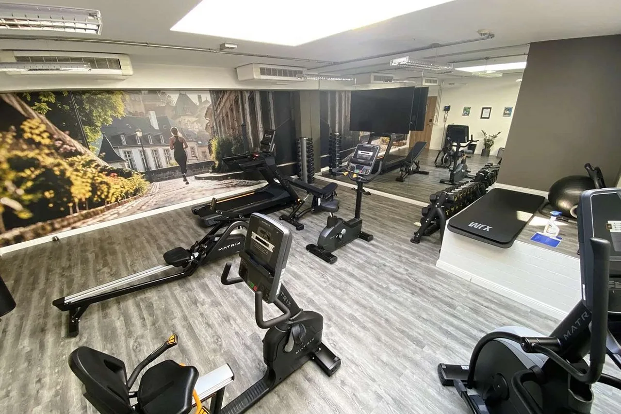 Park Inn by Radisson Luxembourg City — rooms and atmosphere