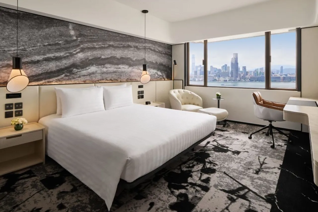 The Park Lane Hong Kong, Autograph Collection — rooms and atmosphere
