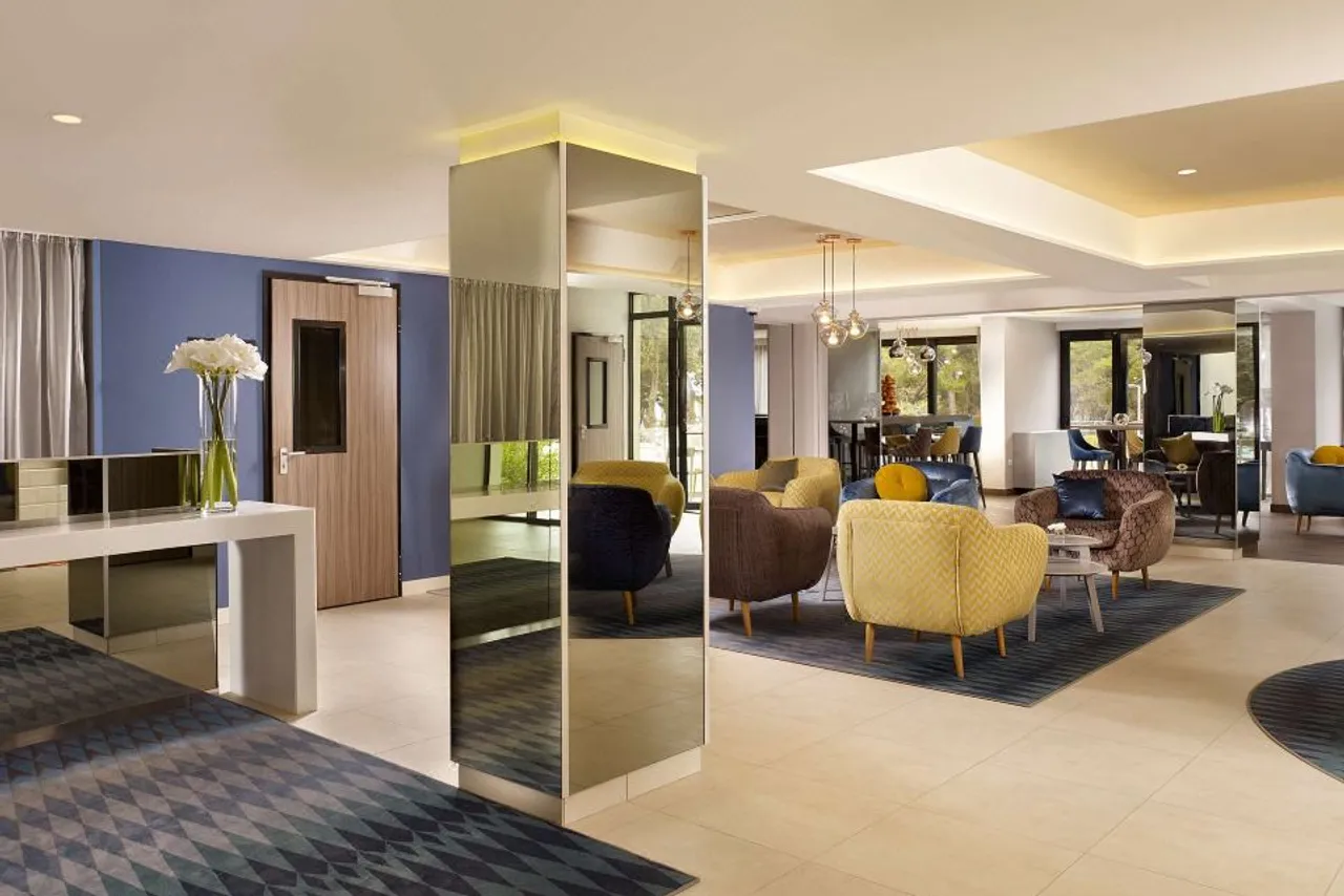 Park Plaza Arena Pula — rooms and atmosphere