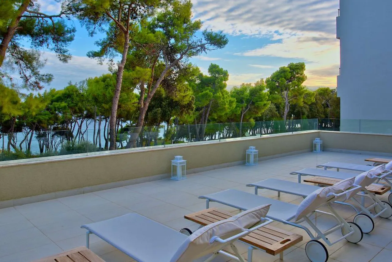 Park Plaza Arena Pula — rooms and atmosphere