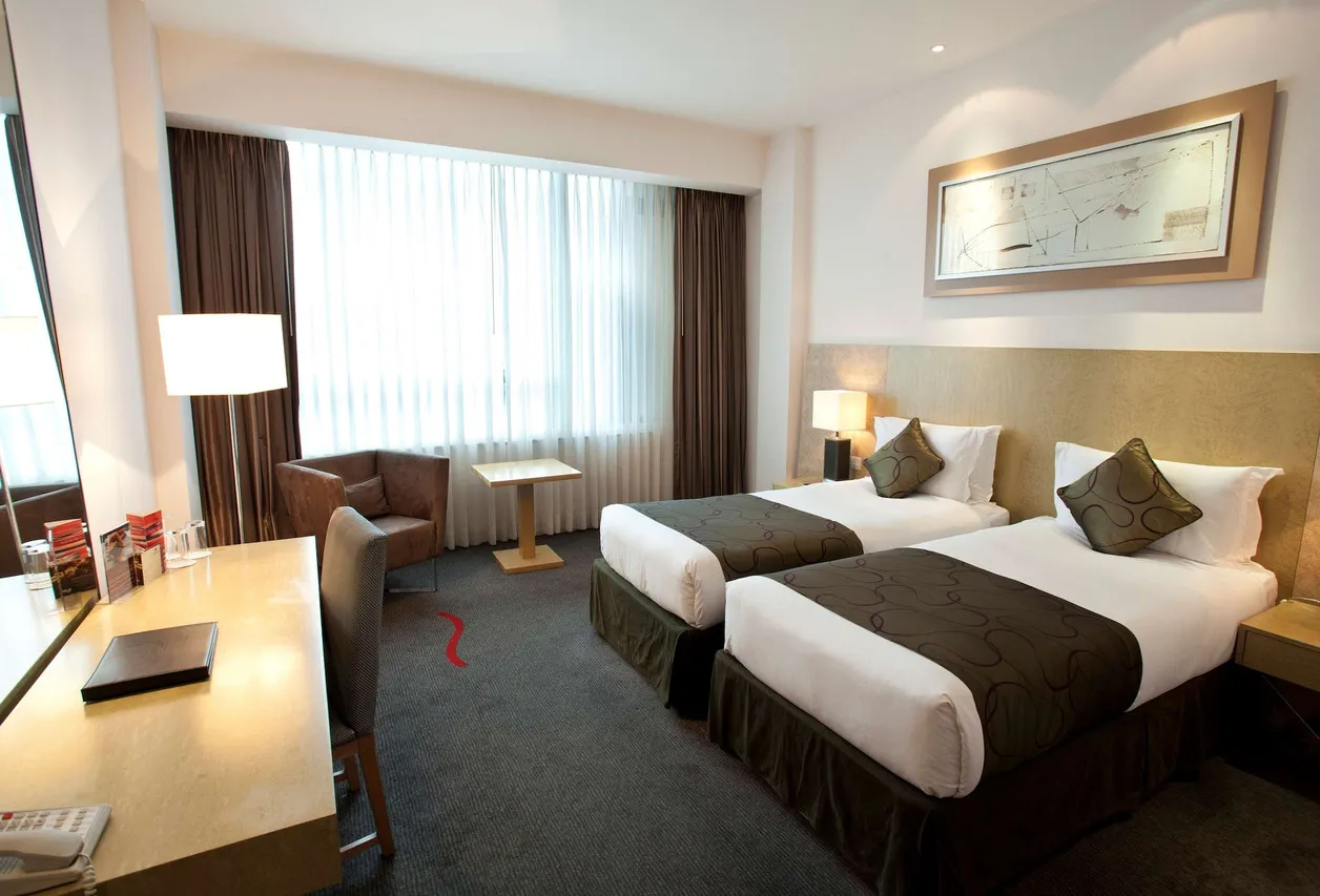 Park Plaza Cardiff — rooms and atmosphere