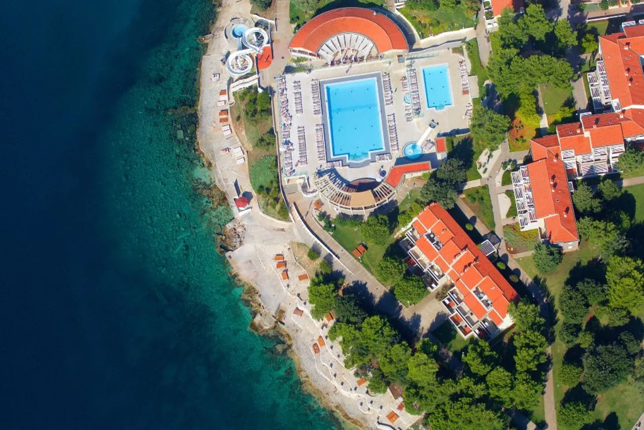 Park Plaza Verudela Pula — rooms and atmosphere