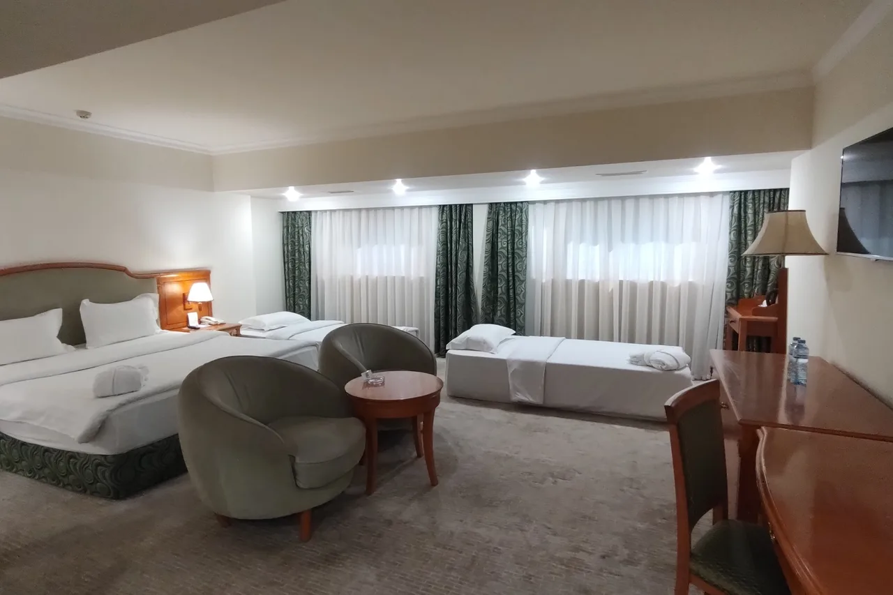 The Park Turon Hotel — rooms and atmosphere