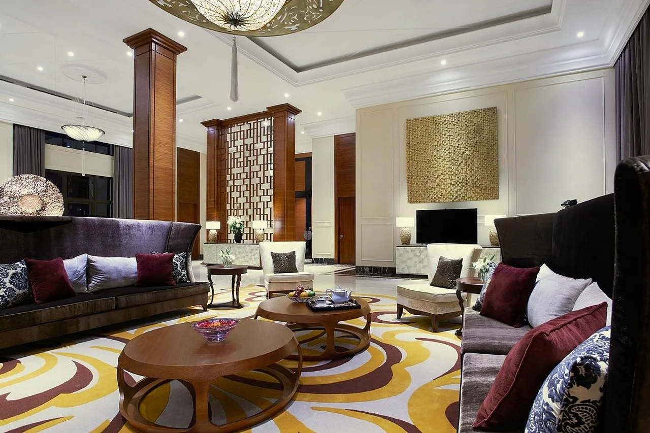 PARKROYAL Nay Pyi Taw — rooms and atmosphere