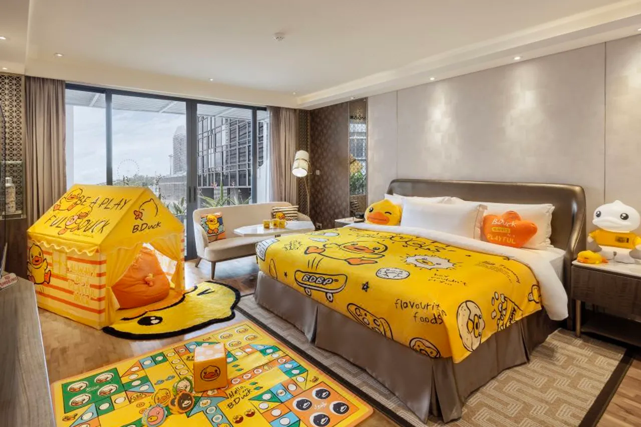 PARKROYAL on Beach Road, Singapore — rooms and atmosphere