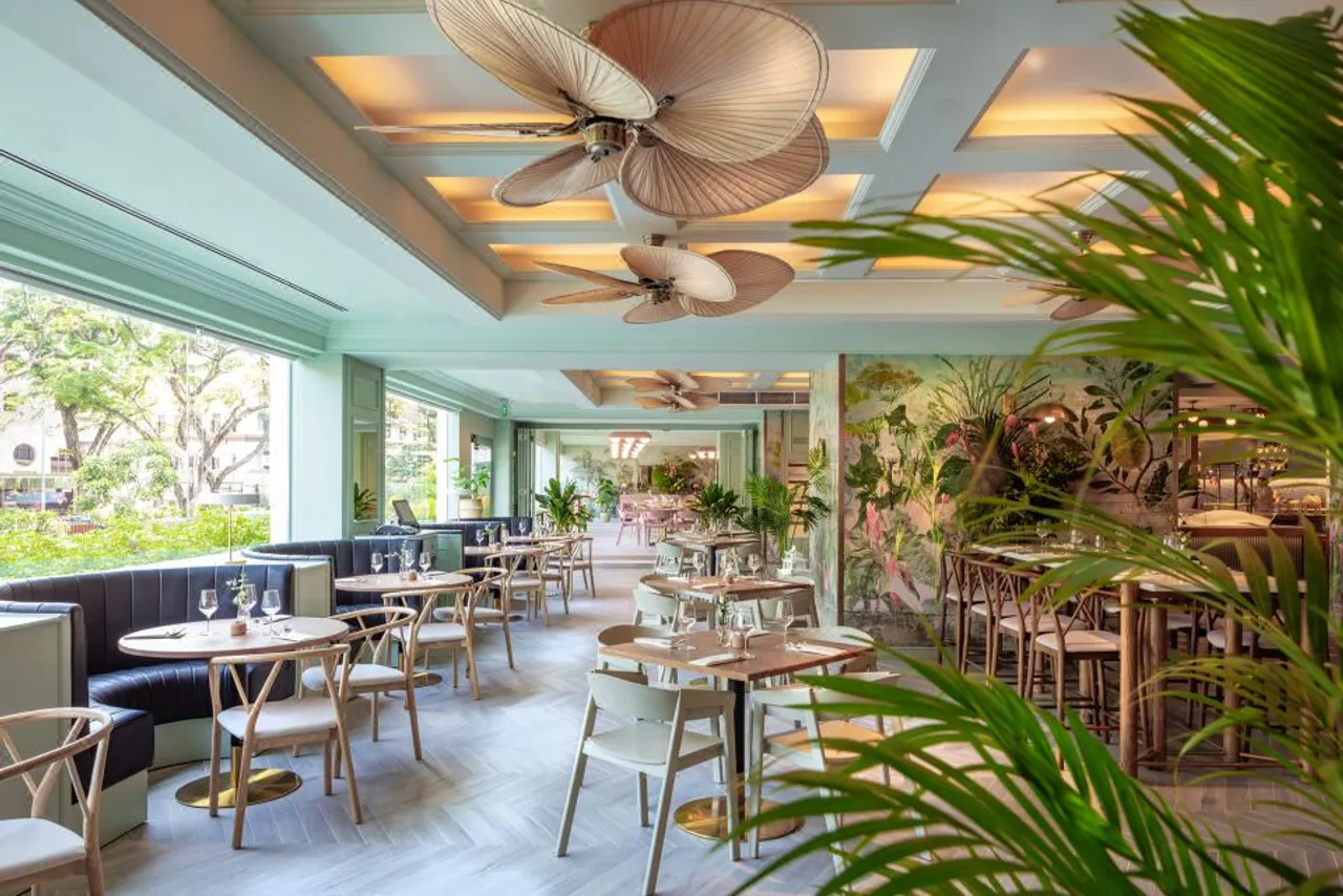 PARKROYAL on Beach Road, Singapore — rooms and atmosphere