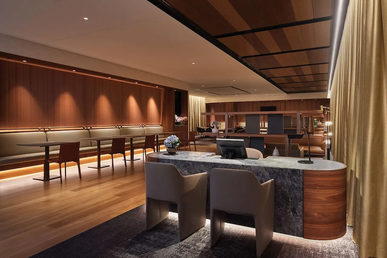 Parmelia Hilton Perth — rooms and atmosphere