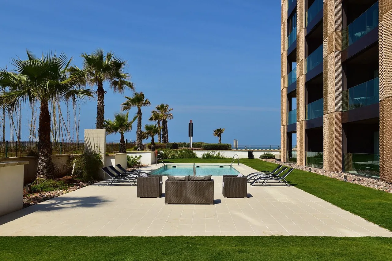 Pestana Casablanca Seaside Suites & Residences — rooms and atmosphere