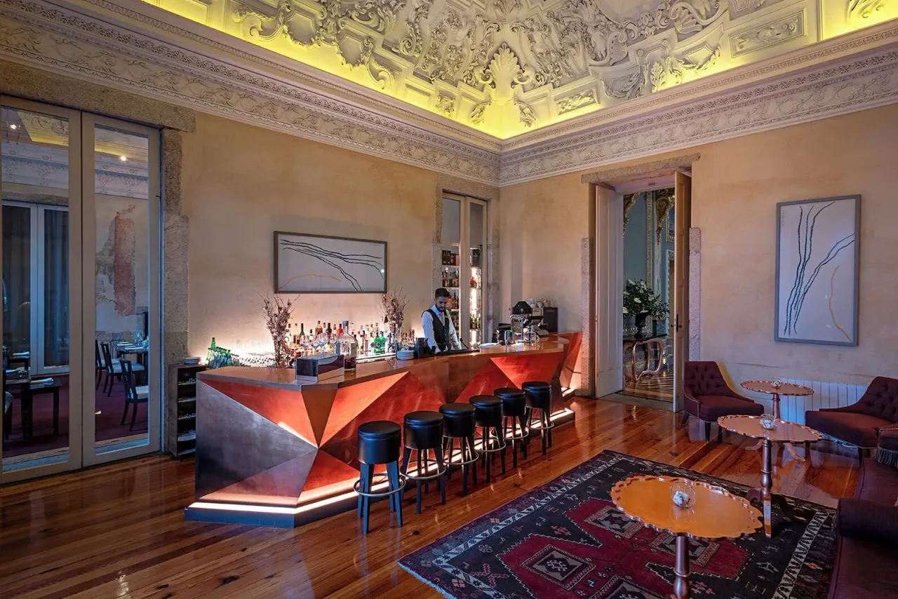 Pestana Palacio do Freixo — rooms and atmosphere