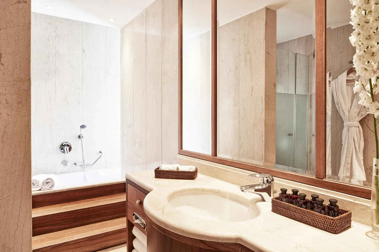 Phāea Blue Palace (Blue Palace, a Luxury Collection Resort) — ภาพห้องพักและบรรยากาศ