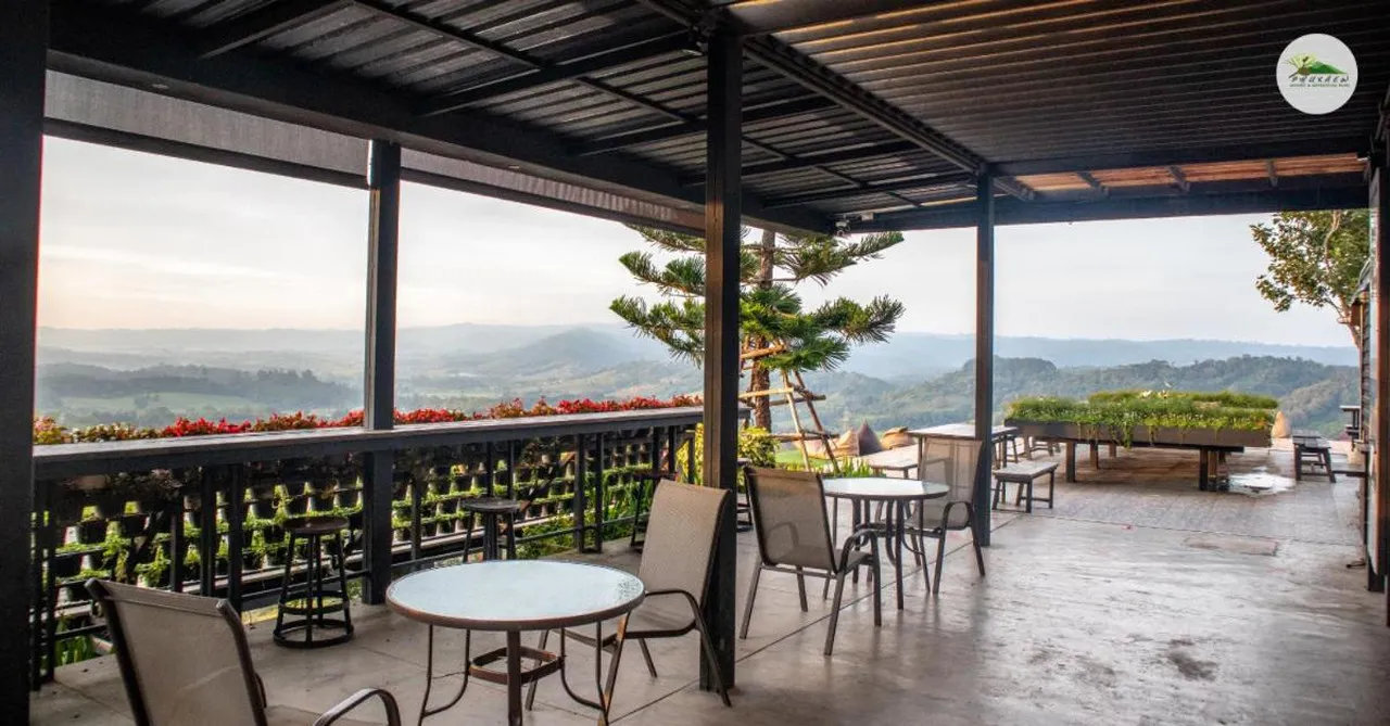 Phukaew Resort & Adventure Park — rooms and atmosphere