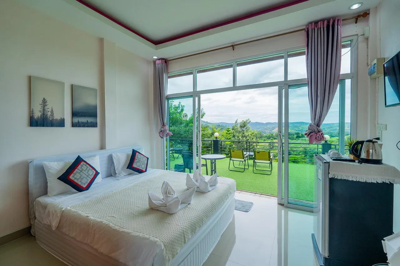 Phuyafahsai The Resort Khao Kho — rooms and atmosphere