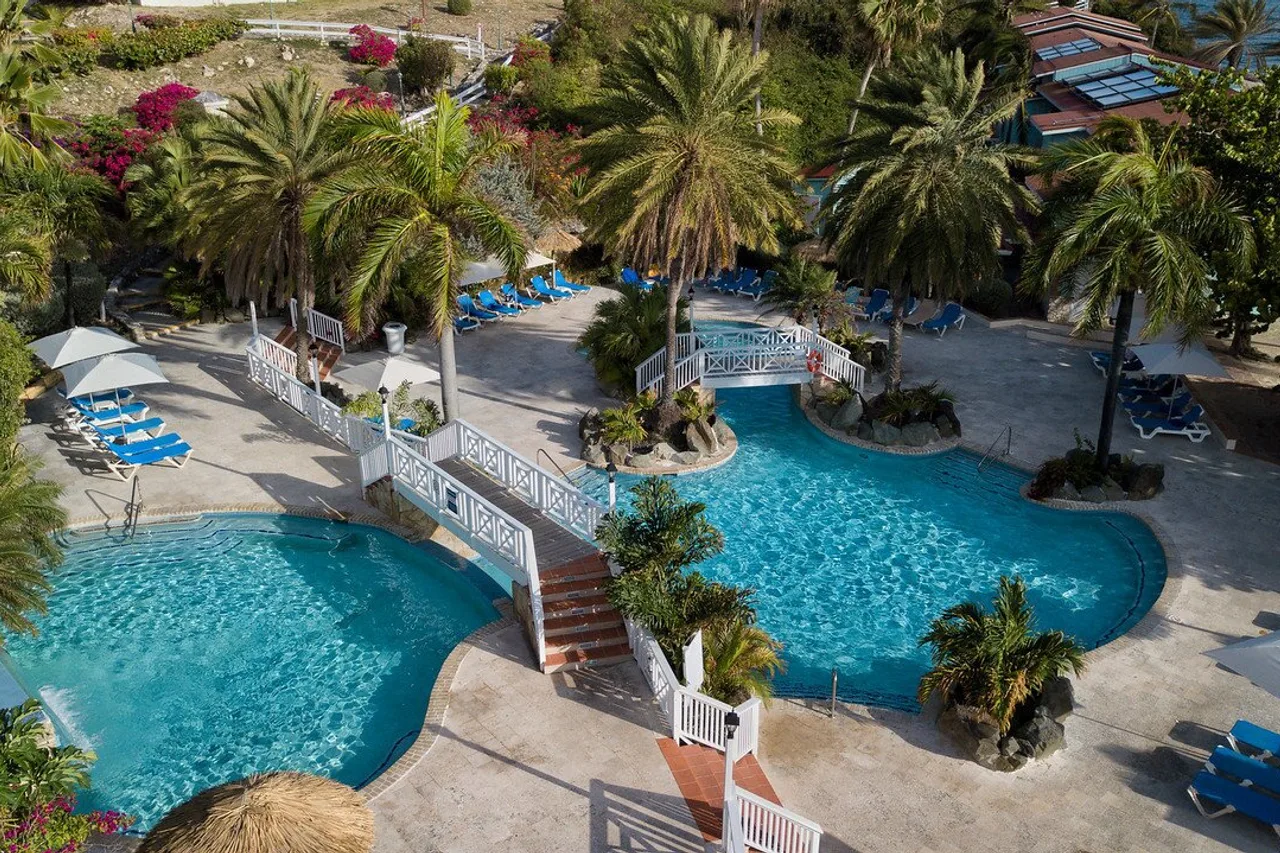 Pineapple Beach Club Antigua — rooms and atmosphere