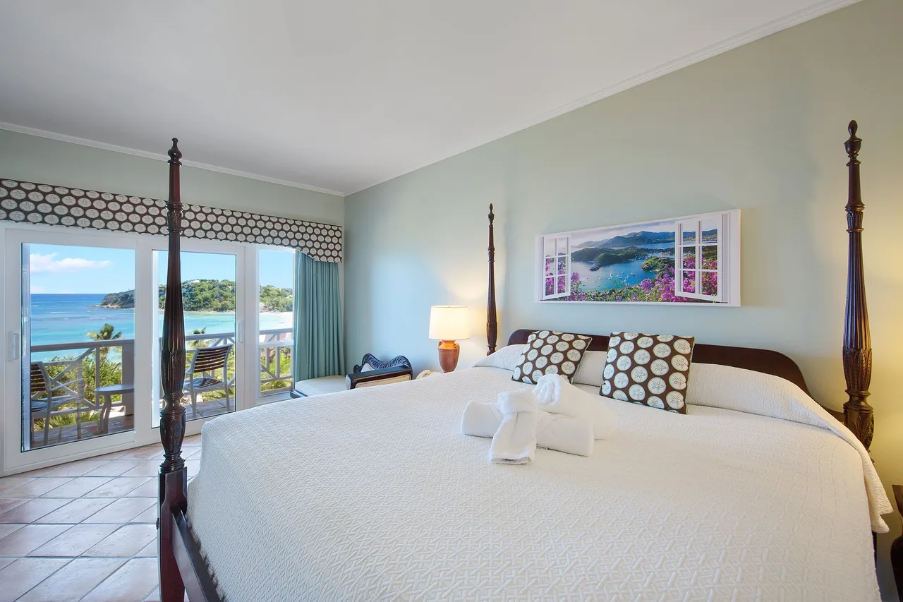 Pineapple Beach Club Antigua — rooms and atmosphere