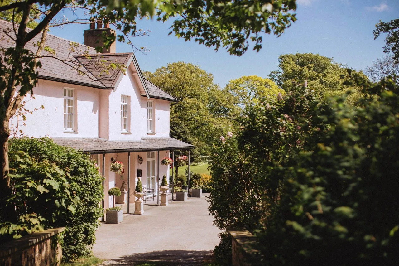 Plas Dinas Country House — rooms and atmosphere