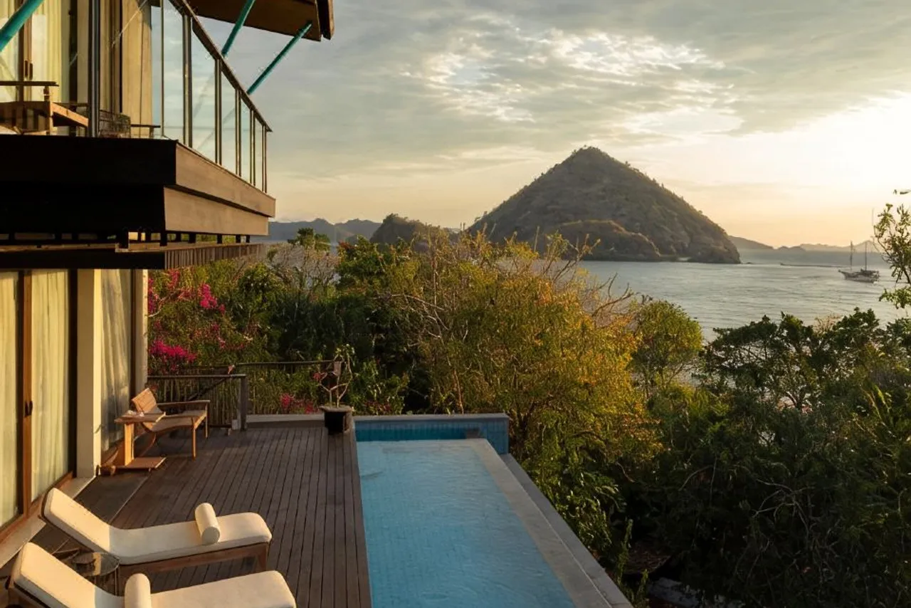 Plataran Komodo Resort & Spa — rooms and atmosphere