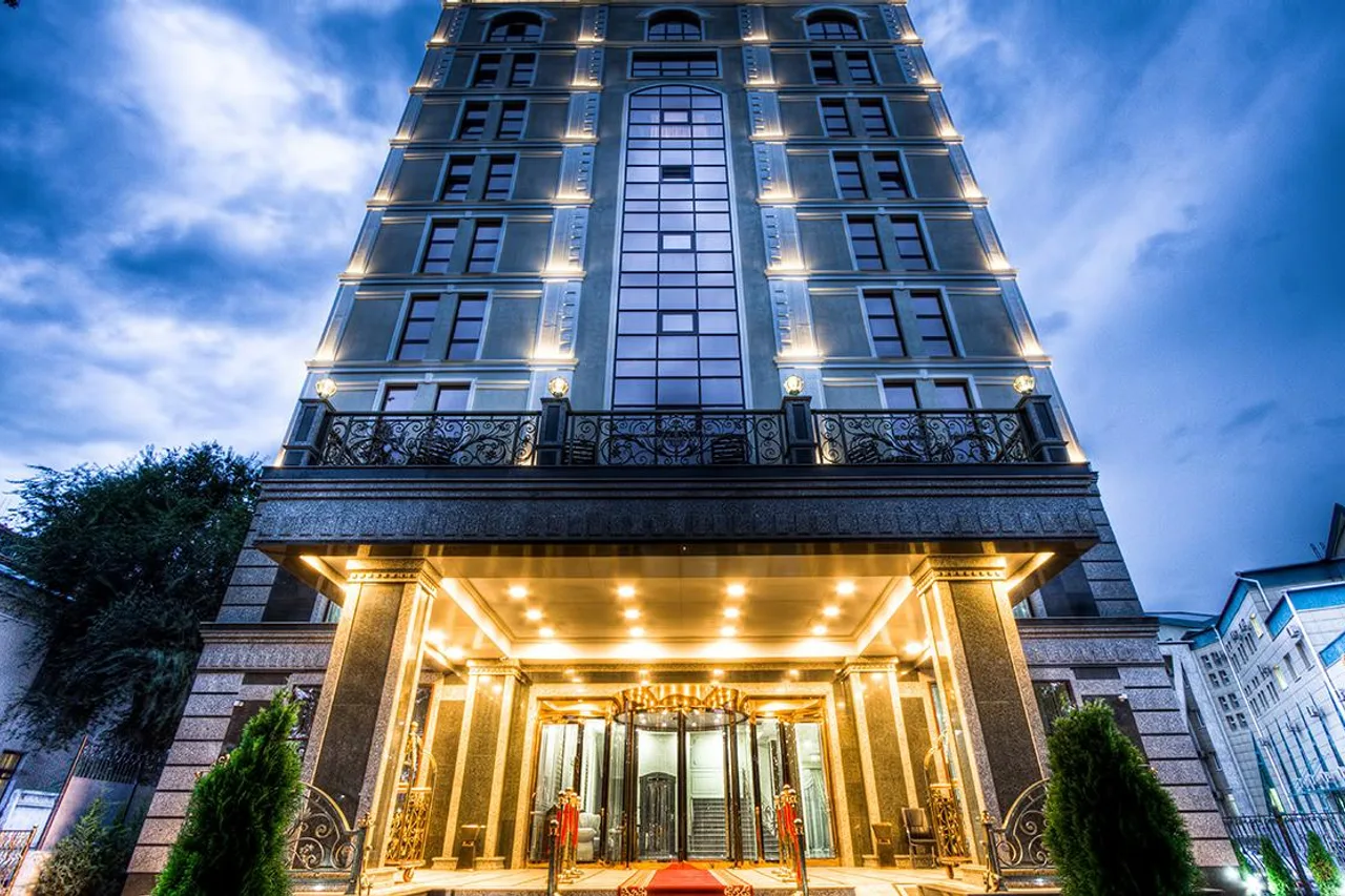 Plaza Hotel Bishkek — rooms and atmosphere