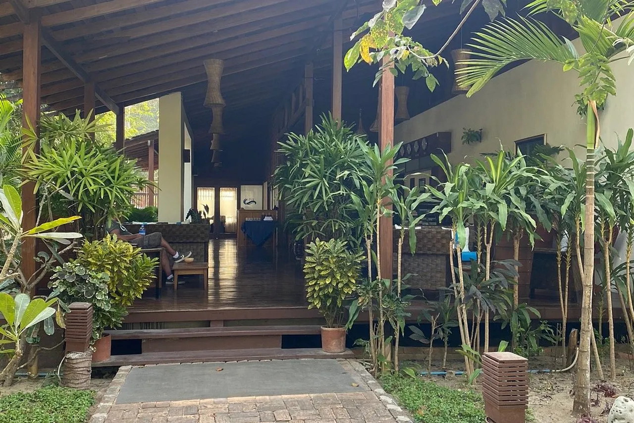 Pleasant View Resort — rooms and atmosphere