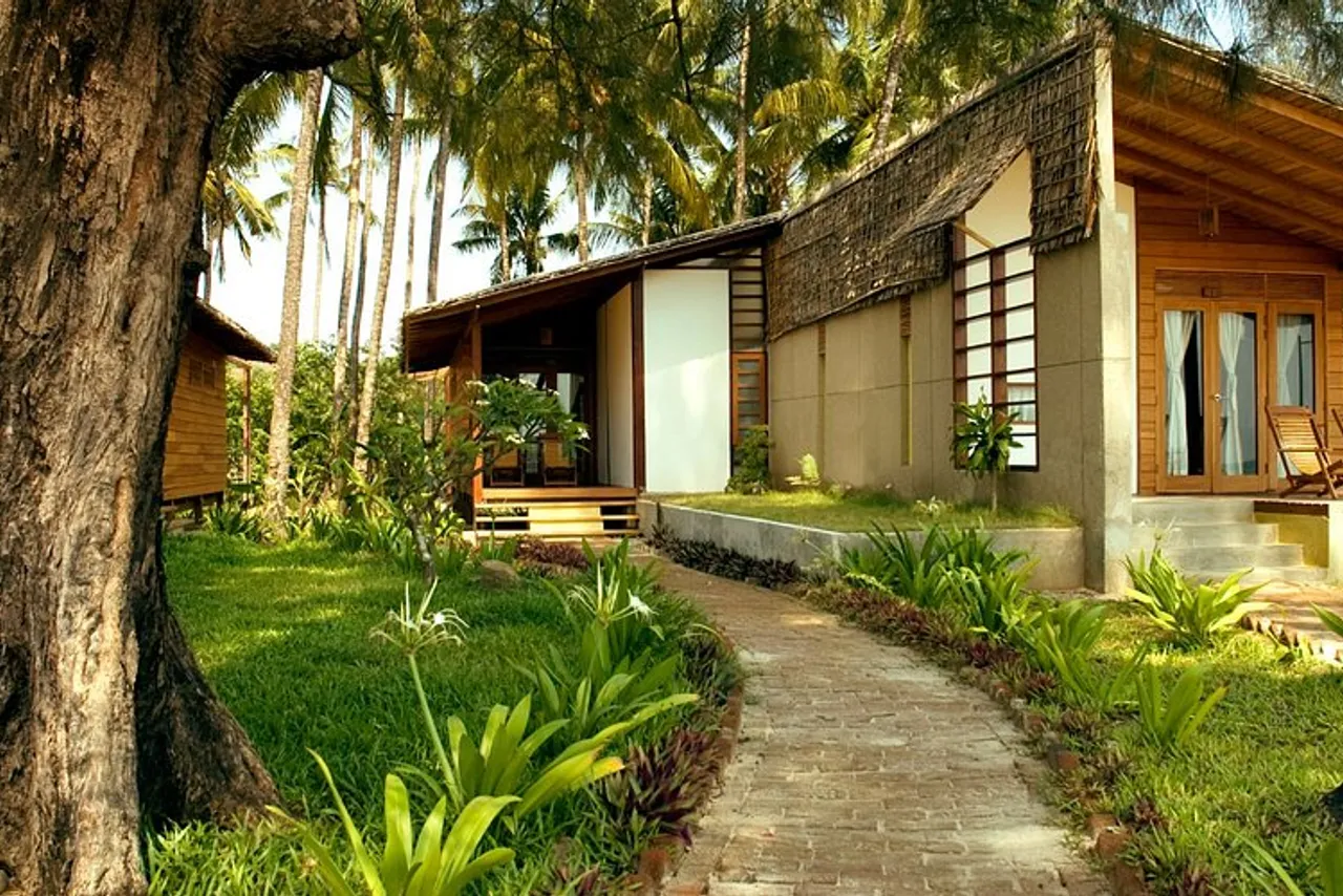 Pleasant View Resort — rooms and atmosphere