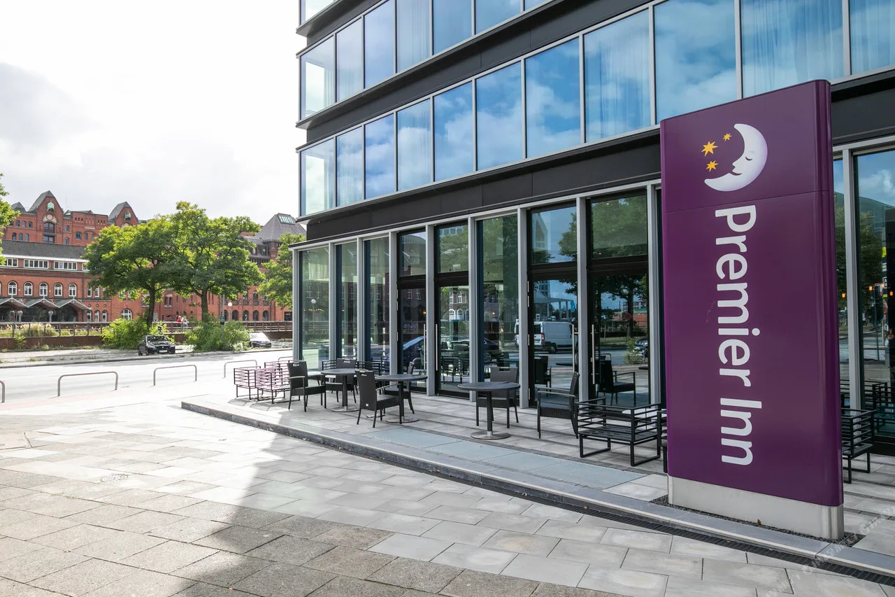 Premier Inn Hamburg City Centre — ภาพห้องพักและบรรยากาศ