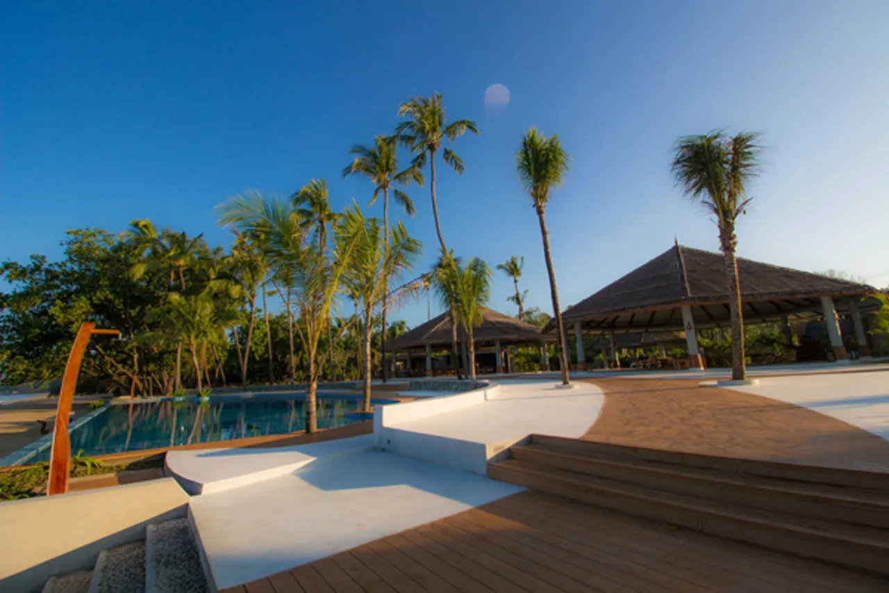 Pristine Mermaid Resort — rooms and atmosphere