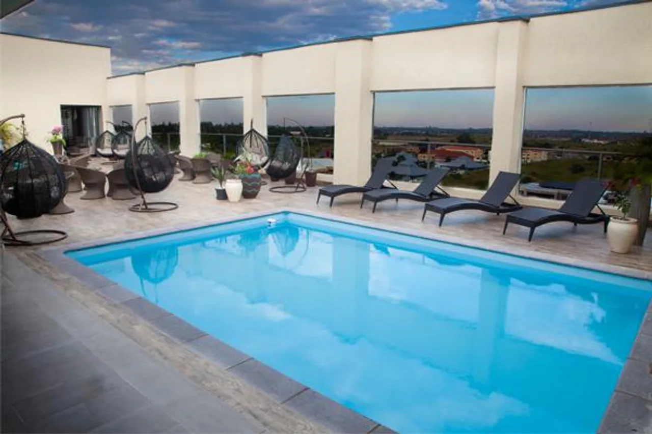Protea Hotel by Marriott Lusaka Tower — rooms and atmosphere