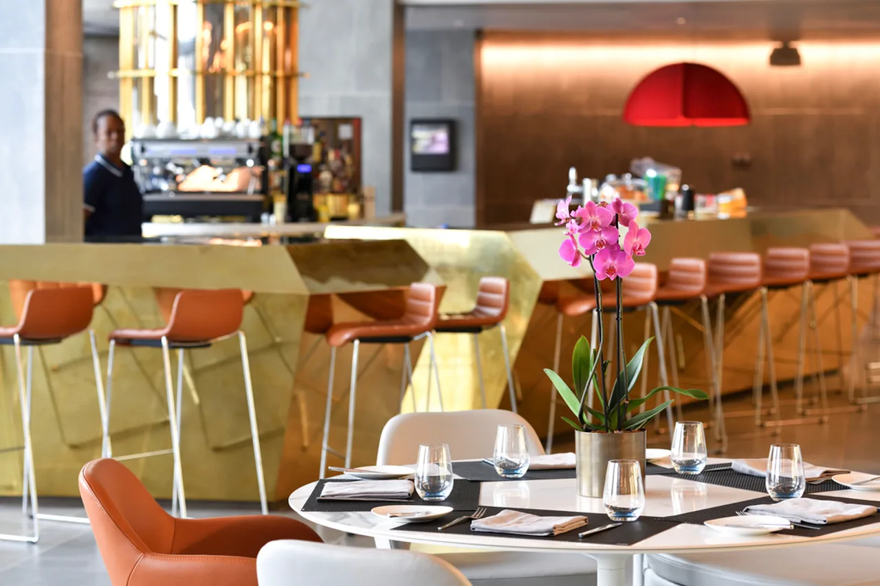 Pullman Abidjan — rooms and atmosphere