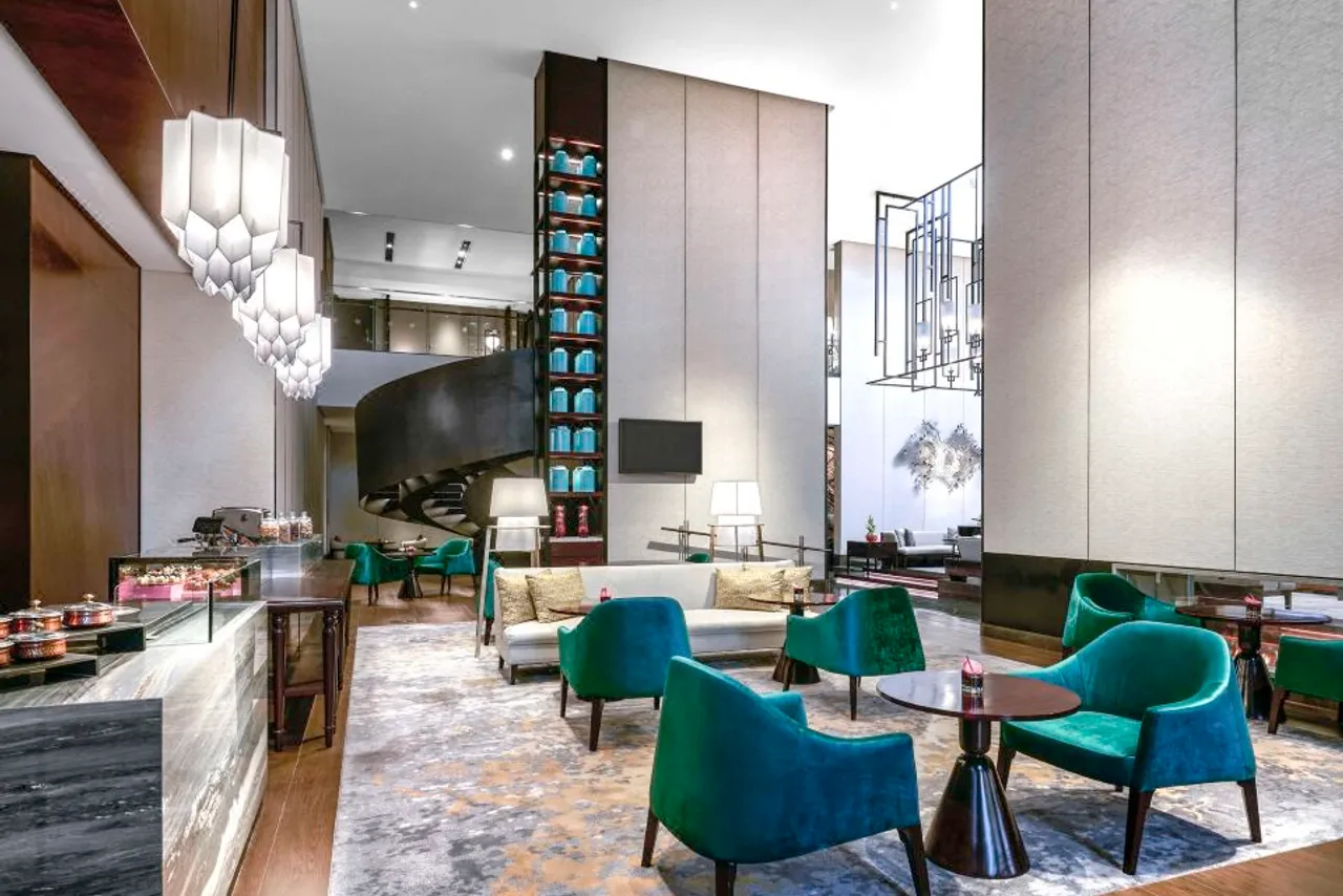Pullman Bandung Grand Central — rooms and atmosphere