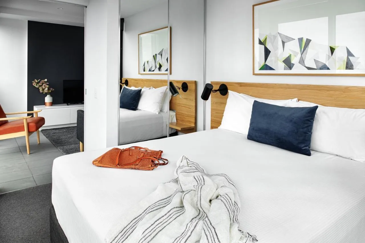 Punthill Northbank — rooms and atmosphere