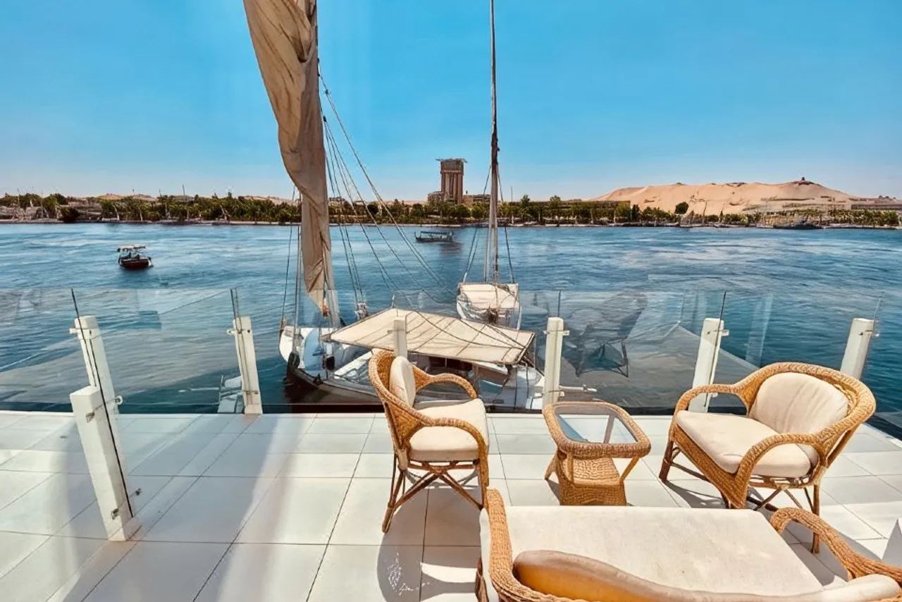 Pyramisa Isis Corniche Aswan Resort — rooms and atmosphere