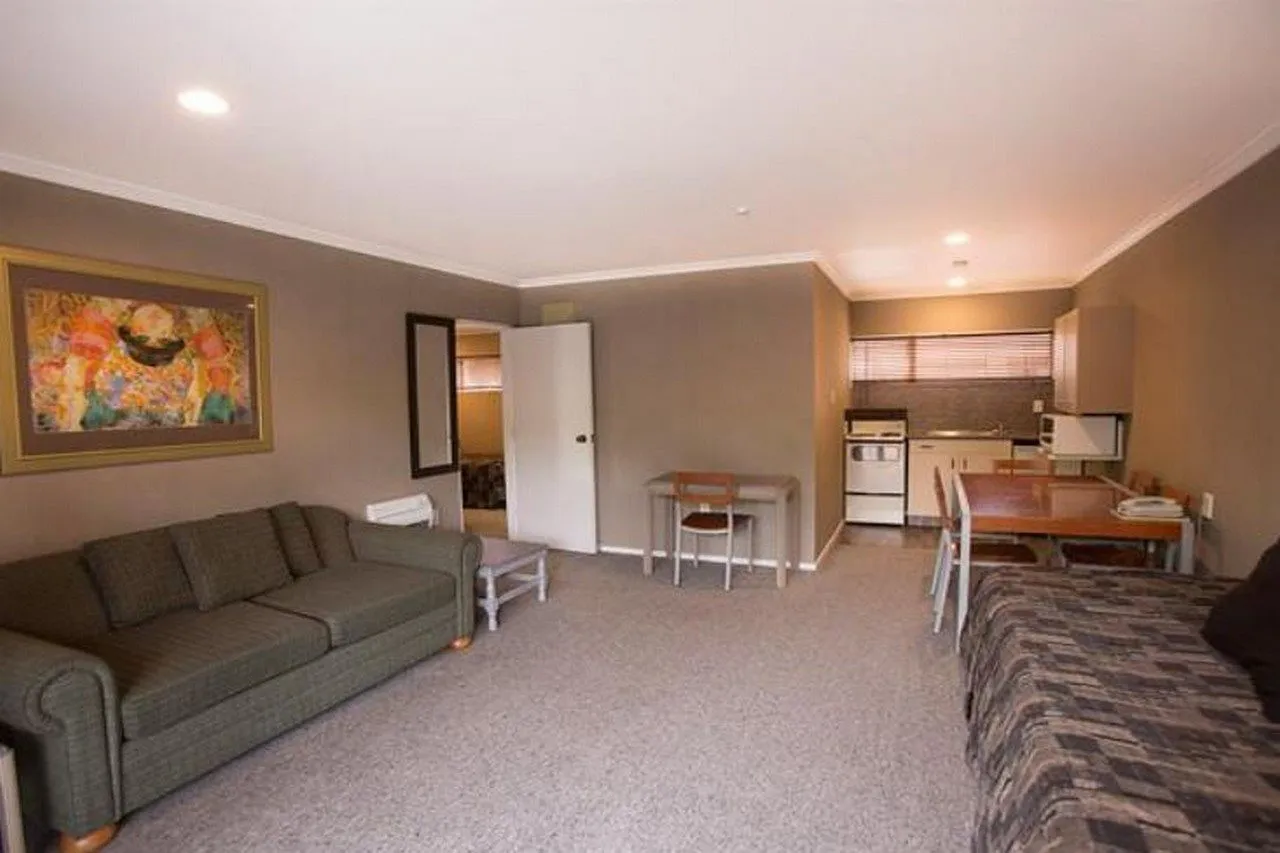 Quality Hotel Coachman — rooms and atmosphere