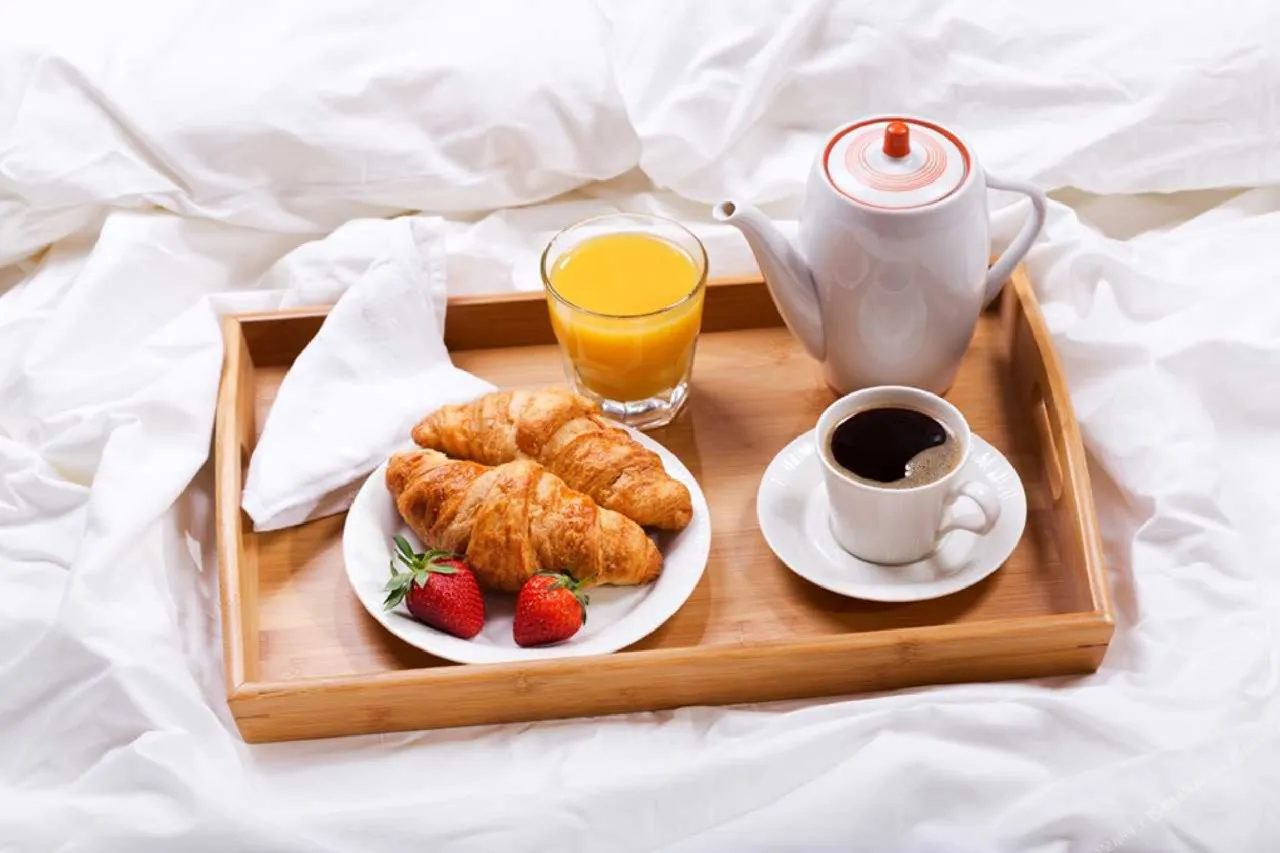 Quest Hotel & Conference Center – Cebu — rooms and atmosphere