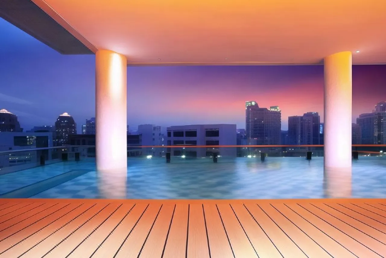 Quincy Hotel Singapore by Far East Hospitality — rooms and atmosphere