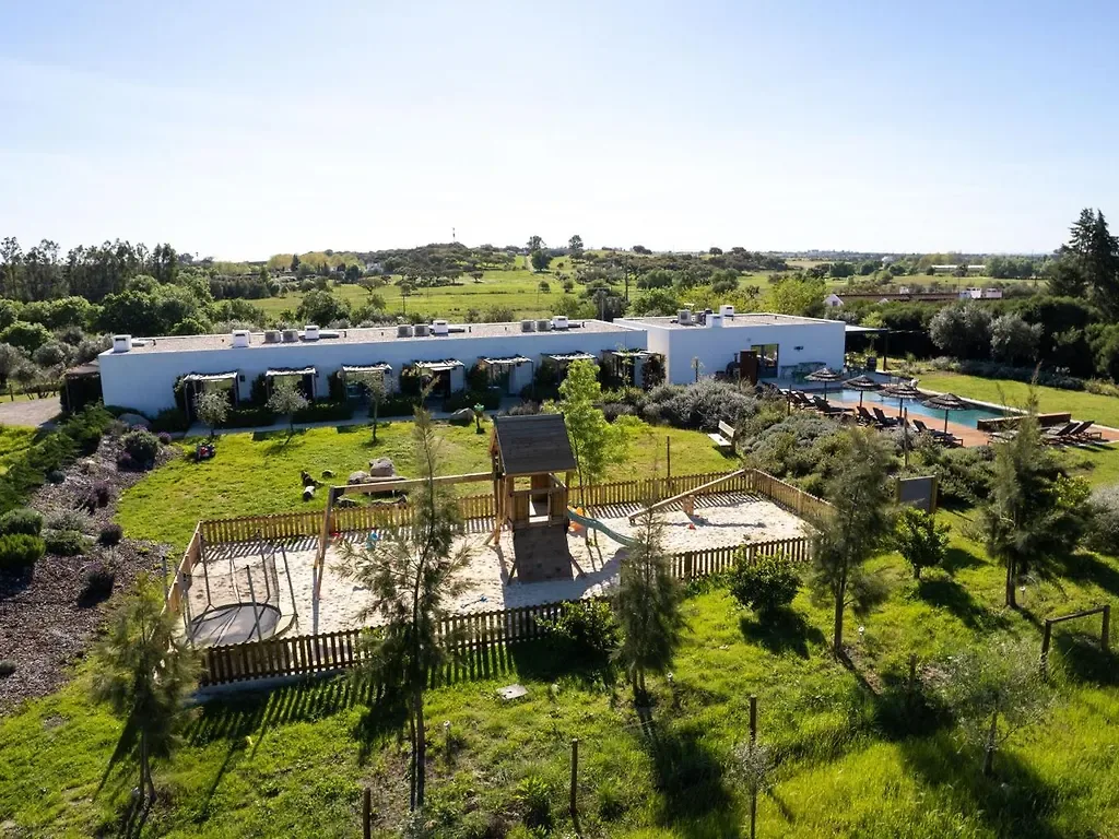 Quinta da Amendoeira - Evora - The Farmhouse — ภาพห้องพักและบรรยากาศ