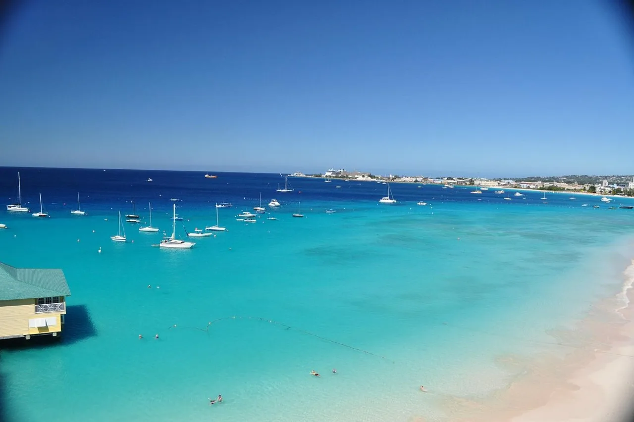 Radisson Aquatica Resort Barbados — rooms and atmosphere