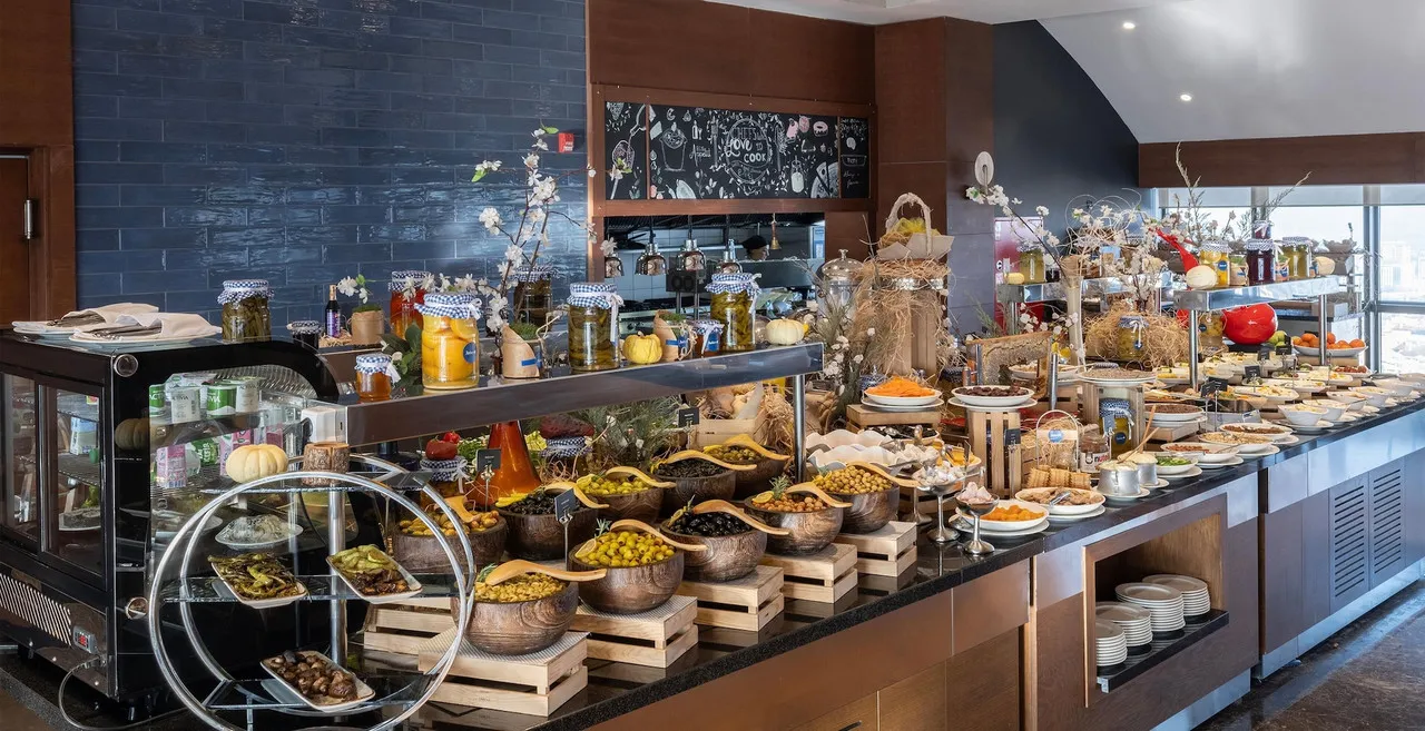 Radisson Blu Hotel Ankara Çankaya (เดิม Point Hotel Ankara) — ภาพห้องพักและบรรยากาศ