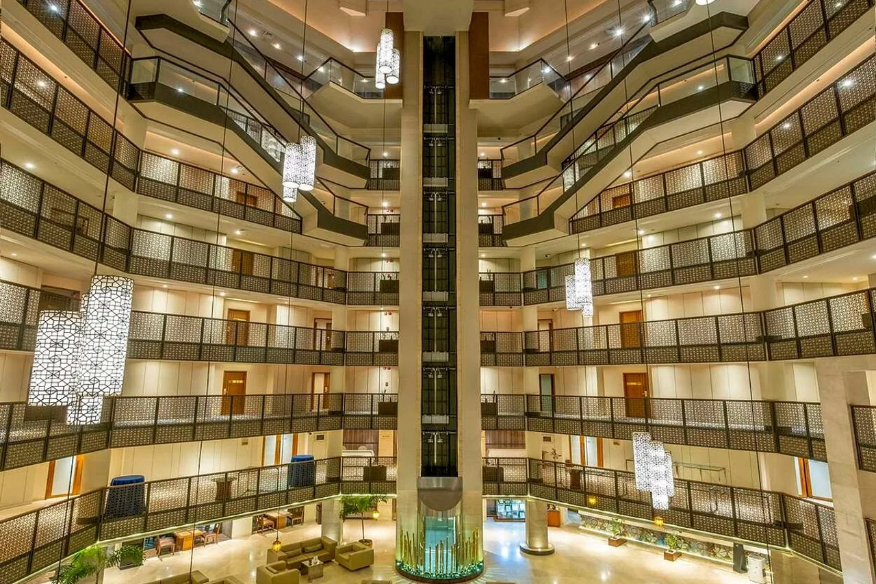 Radisson Blu Dhaka Water Garden — ภาพห้องพักและบรรยากาศ