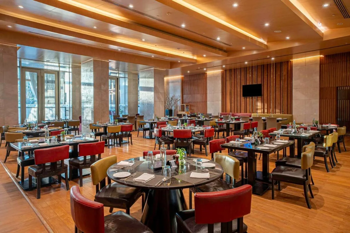 Radisson Blu Hotel Amritsar — ภาพห้องพักและบรรยากาศ