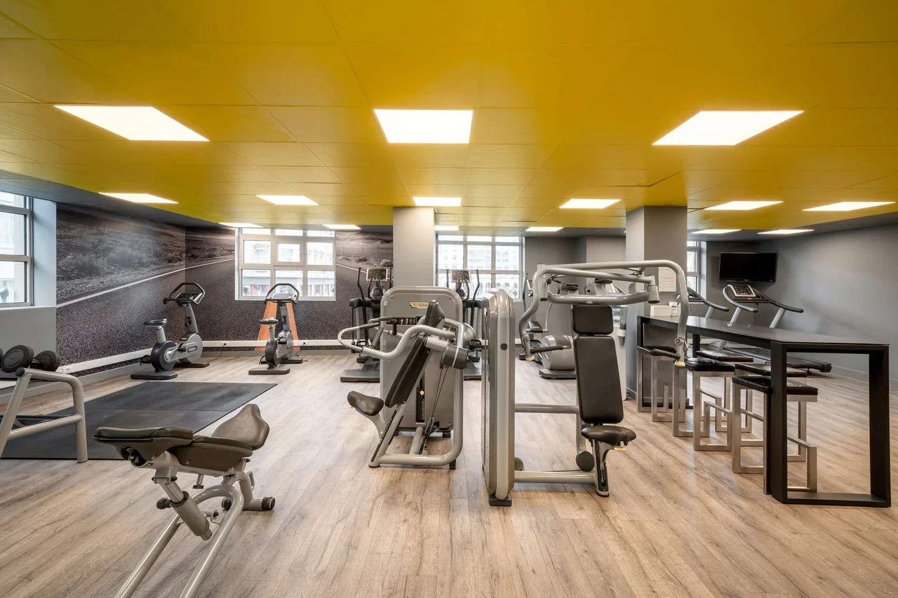 Radisson Blu Hotel, Antwerp City Centre — ภาพห้องพักและบรรยากาศ