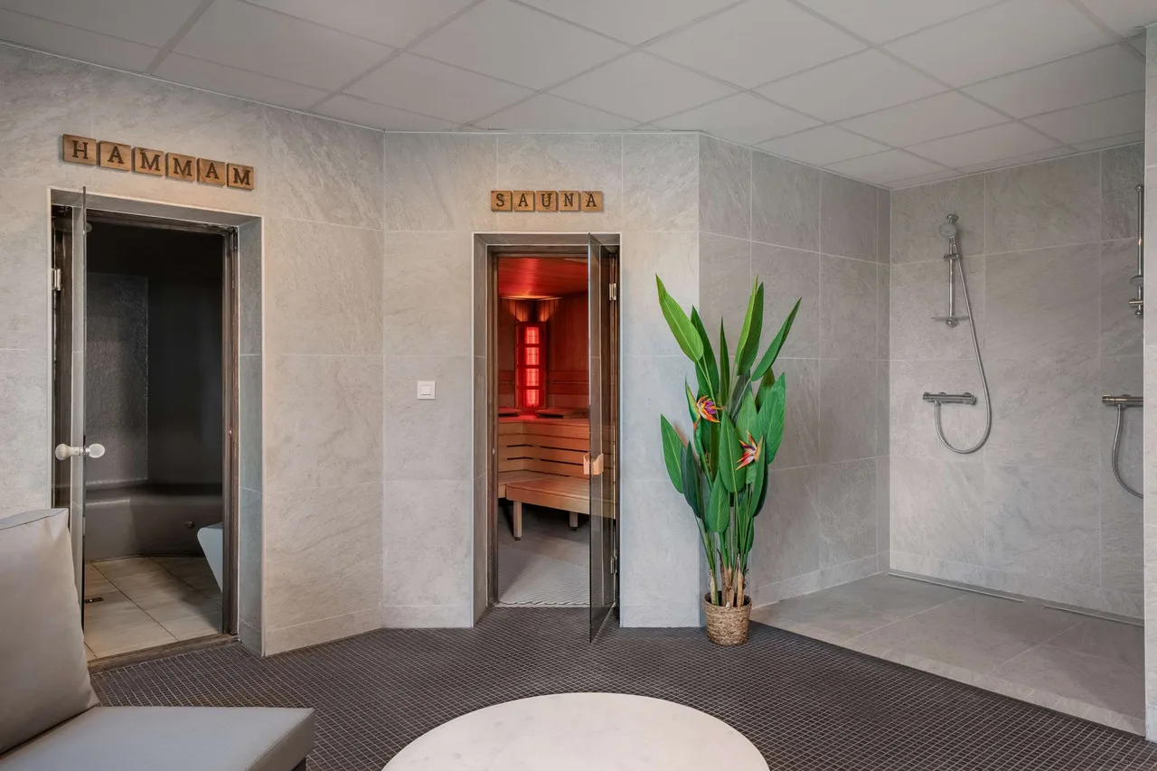 Radisson Blu Hotel, Antwerp City Centre — ภาพห้องพักและบรรยากาศ