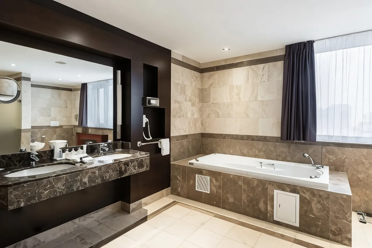 Radisson Hotel Astana — rooms and atmosphere