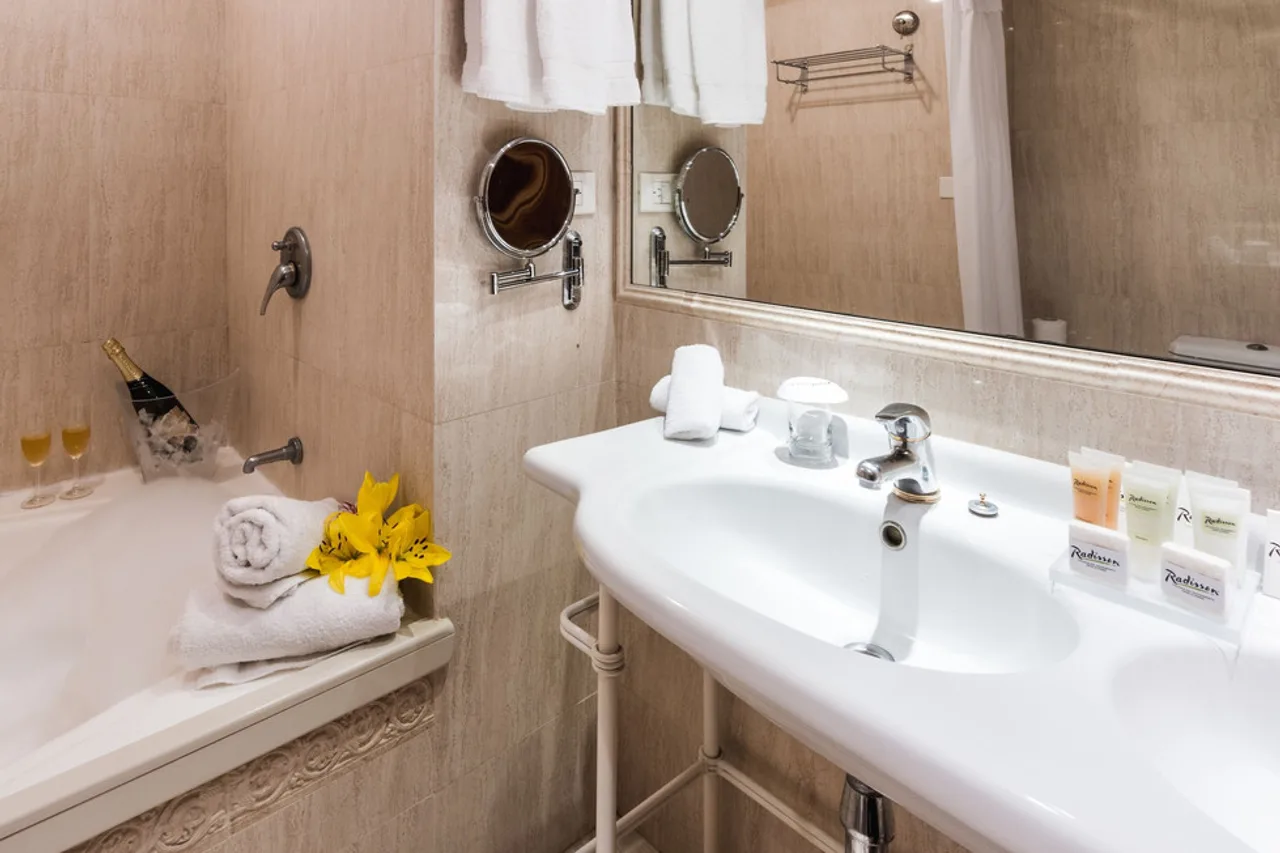 Radisson Hotel Colonia del Sacramento — ภาพห้องพักและบรรยากาศ