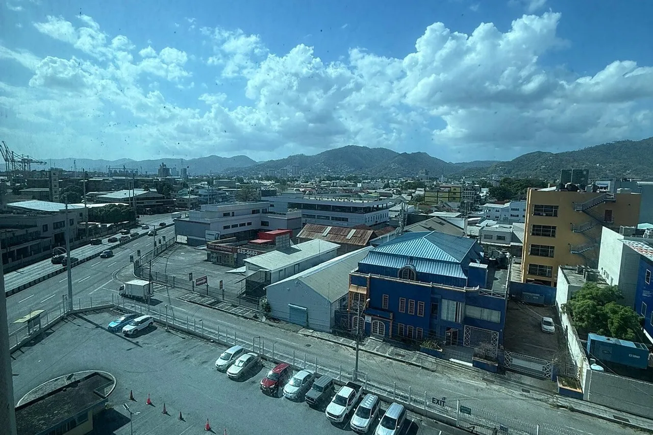 Radisson Hotel Trinidad — rooms and atmosphere