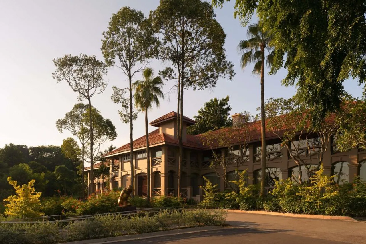 Raffles Sentosa Singapore — rooms and atmosphere
